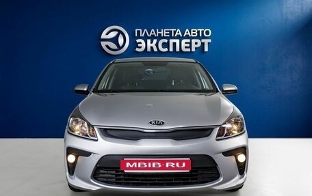 KIA Rio IV, 2018 год, 1 350 000 рублей, 2 фотография