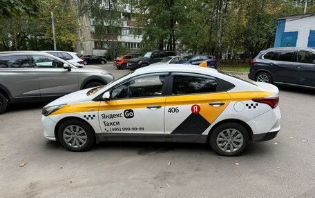 Hyundai Solaris II рестайлинг, 2021 год, 1 200 000 рублей, 7 фотография