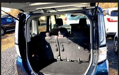 Toyota Roomy I, 2021 год, 1 000 000 рублей, 3 фотография