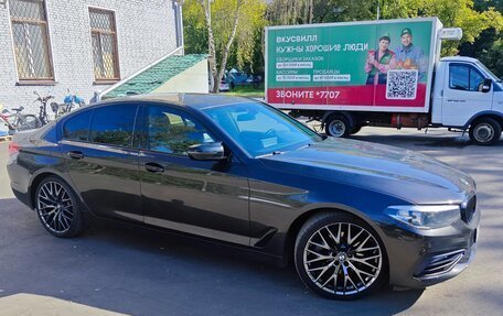 BMW 5 серия, 2017 год, 3 620 000 рублей, 9 фотография