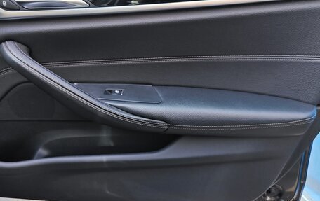BMW 5 серия, 2017 год, 3 620 000 рублей, 27 фотография