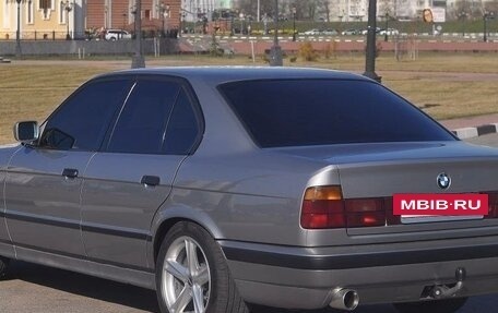 BMW 5 серия, 1989 год, 800 000 рублей, 7 фотография