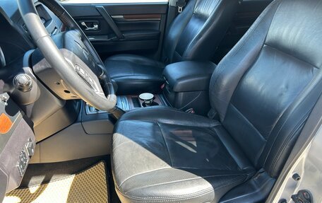 Mitsubishi Pajero IV, 2007 год, 1 300 000 рублей, 18 фотография