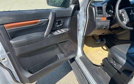 Mitsubishi Pajero IV, 2007 год, 1 300 000 рублей, 20 фотография