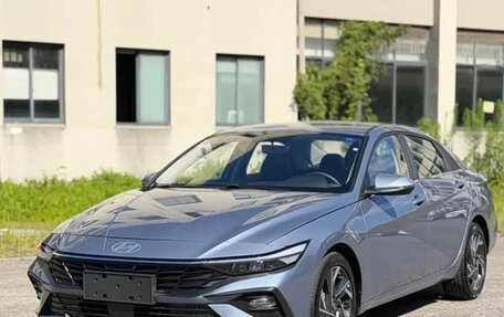 Hyundai Elantra, 2026 год, 2 100 000 рублей, 5 фотография