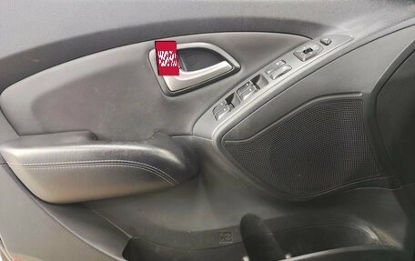 Hyundai ix35 I рестайлинг, 2013 год, 1 290 000 рублей, 6 фотография