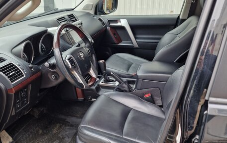 Toyota Land Cruiser Prado 150 рестайлинг 2, 2015 год, 4 790 000 рублей, 9 фотография