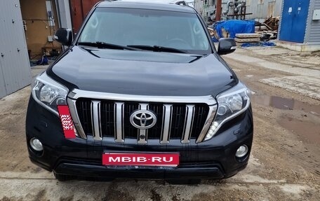 Toyota Land Cruiser Prado 150 рестайлинг 2, 2015 год, 4 790 000 рублей, 5 фотография