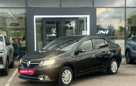 Renault Logan II, 2016 год, 890 000 рублей, 2 фотография