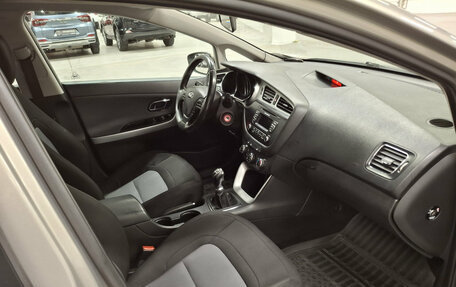 KIA cee'd III, 2013 год, 890 000 рублей, 15 фотография