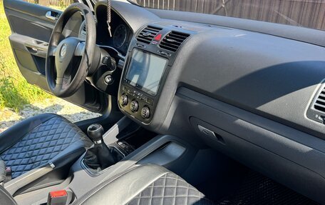 Volkswagen Golf V, 2005 год, 280 000 рублей, 6 фотография
