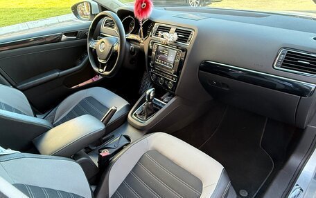 Volkswagen Jetta VI, 2014 год, 1 175 000 рублей, 11 фотография