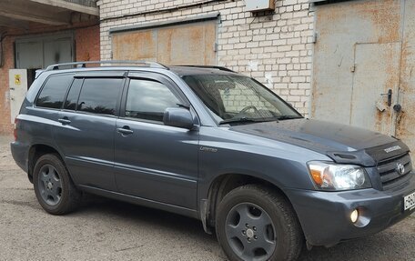 Toyota Highlander III, 2003 год, 1 450 000 рублей, 2 фотография
