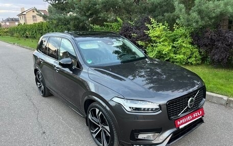Volvo XC90 II рестайлинг, 2022 год, 8 400 000 рублей, 2 фотография