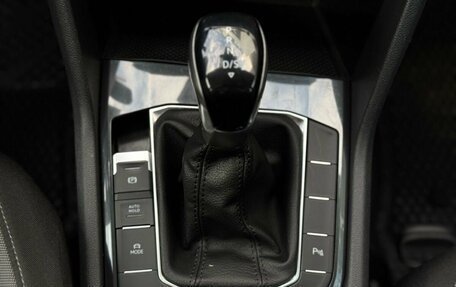 Volkswagen Tiguan II, 2021 год, 2 490 000 рублей, 15 фотография