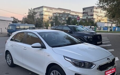 KIA cee'd III, 2018 год, 1 670 000 рублей, 5 фотография
