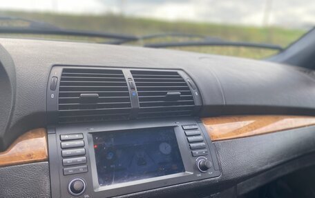 BMW X5, 2001 год, 750 000 рублей, 13 фотография