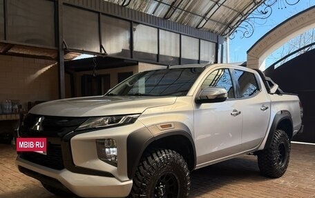 Mitsubishi L200 IV рестайлинг, 2019 год, 3 700 000 рублей, 5 фотография