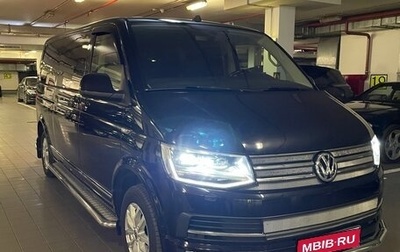 Volkswagen Caravelle T6 рестайлинг, 2017 год, 4 600 000 рублей, 1 фотография