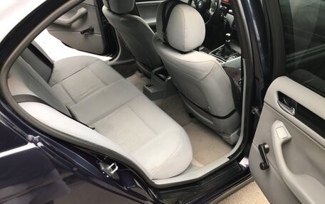 BMW 3 серия, 2003 год, 850 000 рублей, 16 фотография