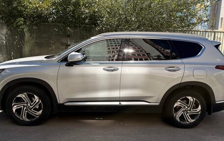 Hyundai Santa Fe IV, 2021 год, 3 300 000 рублей, 2 фотография