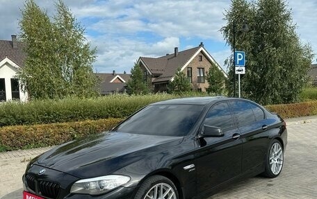 BMW 5 серия, 2011 год, 1 600 000 рублей, 14 фотография