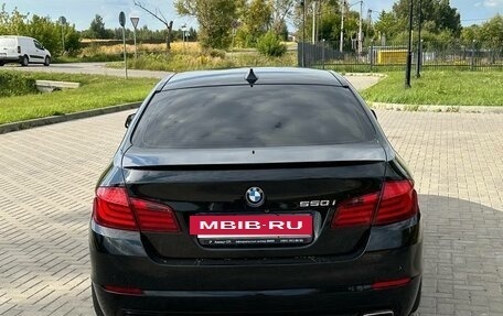 BMW 5 серия, 2011 год, 1 600 000 рублей, 13 фотография