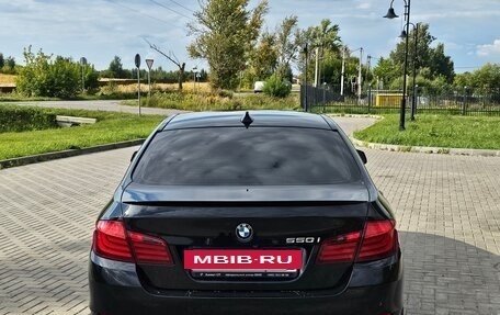 BMW 5 серия, 2011 год, 1 600 000 рублей, 6 фотография