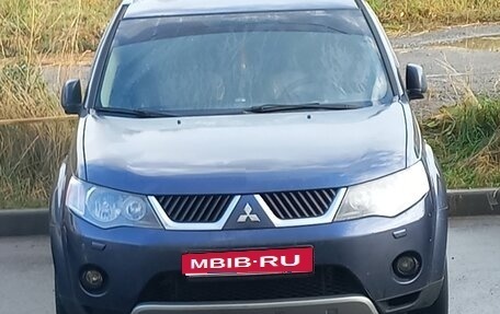 Mitsubishi Outlander III рестайлинг 3, 2007 год, 840 000 рублей, 1 фотография