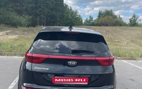 KIA Sportage IV рестайлинг, 2018 год, 2 000 000 рублей, 4 фотография