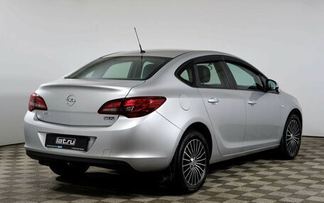 Opel Astra J, 2013 год, 725 000 рублей, 5 фотография