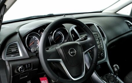 Opel Astra J, 2013 год, 725 000 рублей, 17 фотография