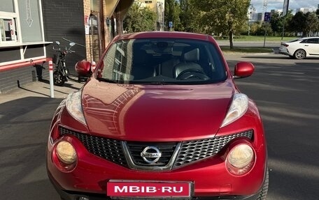 Nissan Juke II, 2012 год, 900 000 рублей, 1 фотография