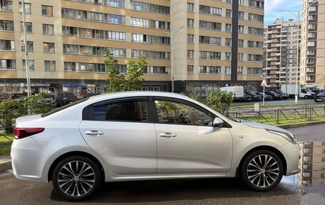 KIA Rio IV, 2020 год, 1 700 000 рублей, 5 фотография