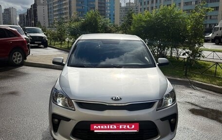 KIA Rio IV, 2020 год, 1 700 000 рублей, 3 фотография
