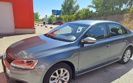 Volkswagen Jetta VI, 2012 год, 900 000 рублей, 4 фотография