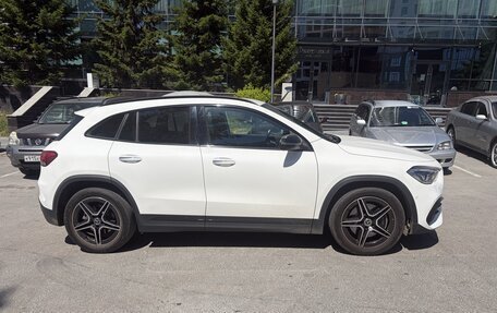 Mercedes-Benz GLA, 2020 год, 3 300 000 рублей, 3 фотография