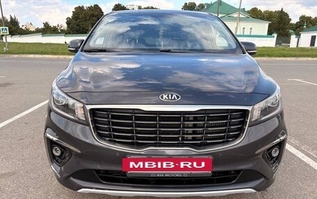 KIA Carnival III, 2019 год, 2 690 000 рублей, 2 фотография
