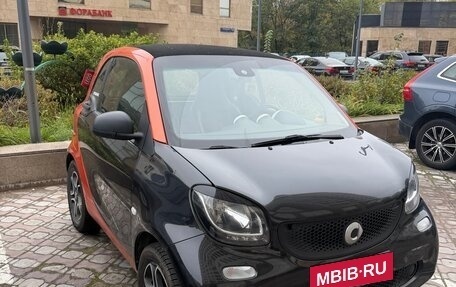 Smart Fortwo III, 2018 год, 789 000 рублей, 1 фотография