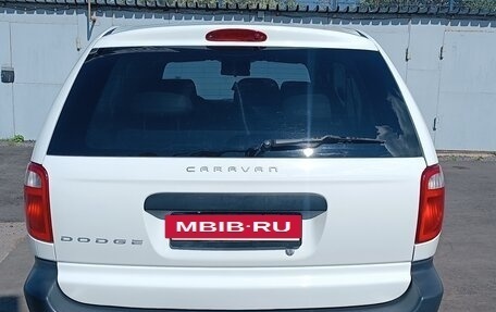 Chrysler Voyager IV, 2002 год, 797 000 рублей, 4 фотография