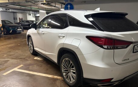 Lexus RX IV рестайлинг, 2020 год, 6 300 000 рублей, 5 фотография