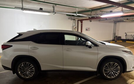 Lexus RX IV рестайлинг, 2020 год, 6 300 000 рублей, 9 фотография
