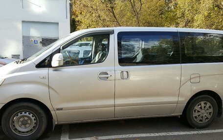 Hyundai H-1 II рестайлинг, 2009 год, 650 000 рублей, 3 фотография