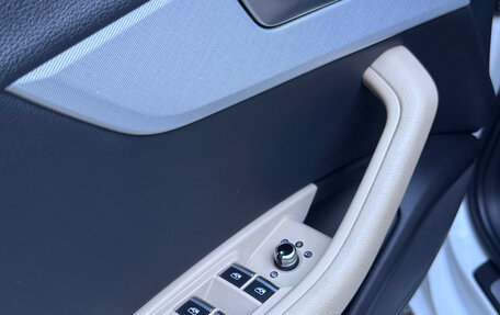 Audi A4, 2016 год, 2 190 000 рублей, 18 фотография