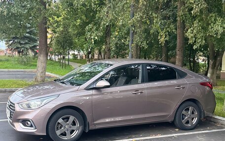 Hyundai Solaris II рестайлинг, 2019 год, 1 245 000 рублей, 3 фотография