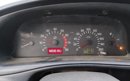 Chevrolet Niva I рестайлинг, 2004 год, 250 000 рублей, 4 фотография
