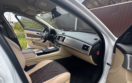 Jaguar XF I рестайлинг, 2014 год, 1 600 000 рублей, 9 фотография