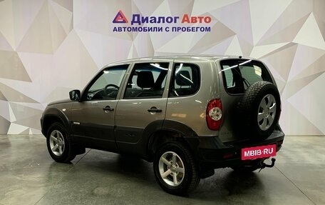 Chevrolet Niva I рестайлинг, 2016 год, 600 000 рублей, 5 фотография