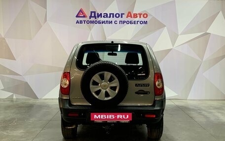 Chevrolet Niva I рестайлинг, 2016 год, 600 000 рублей, 6 фотография