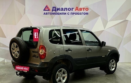 Chevrolet Niva I рестайлинг, 2016 год, 600 000 рублей, 8 фотография